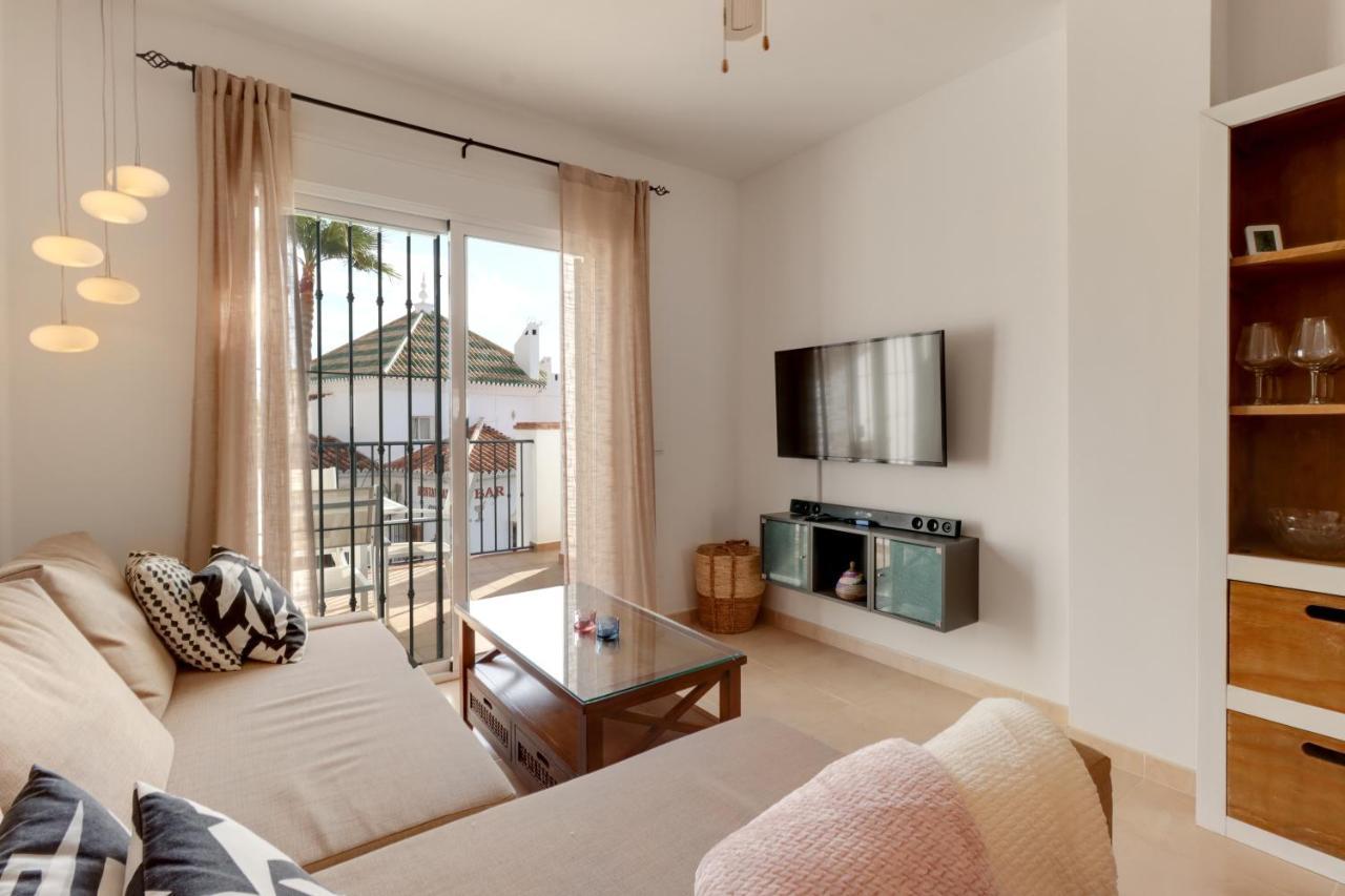 Ferienwohnung Apt Nerja Chimenea With Ocean View, A/C, & Fiber Exterior foto